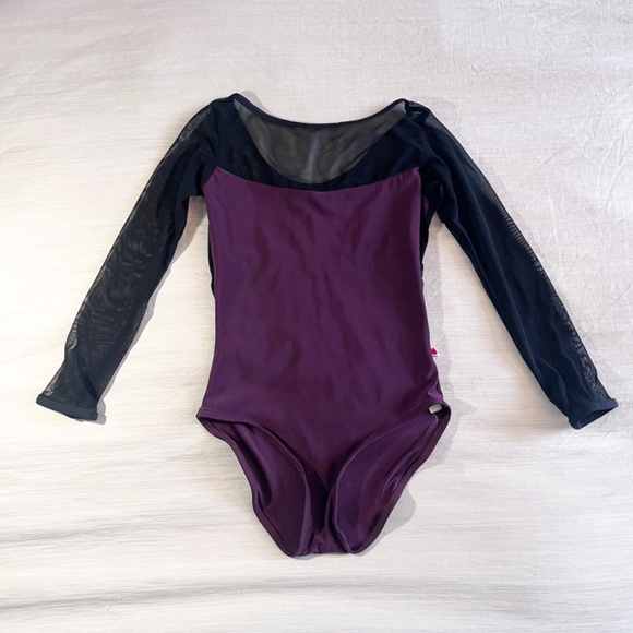 Yumiko Meagan Burgundy with Mesh Small - Picture 3 of 7